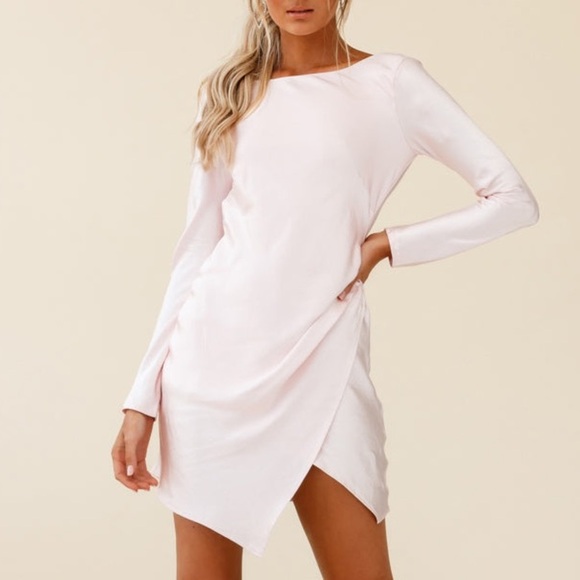 Selfie Leslie Thank Me Later Long Sleeve Open Back Dress - Picture 2 of 9